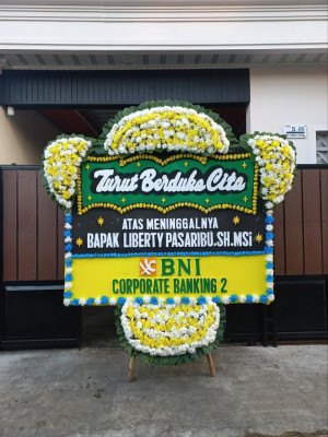 Papan Bunga Duka di Cilangkap